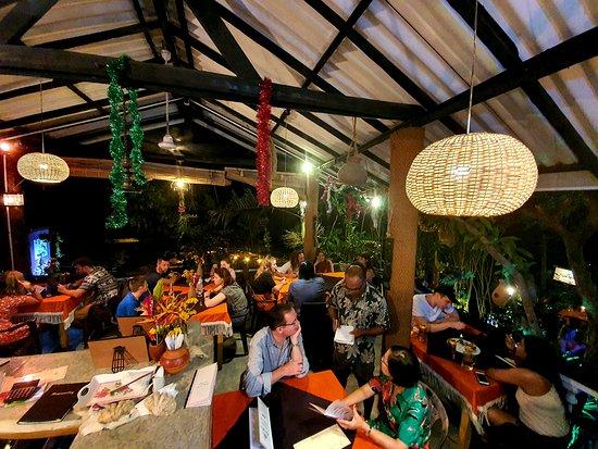 Sea Waves Restaurant & Cooking Class